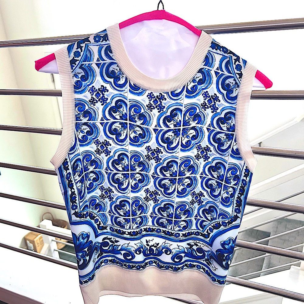 Dolce & Habana Gabbana Blue Majolica Print on Pure White, 100% Silk Tank Top